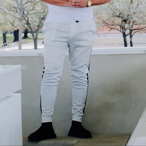 crosses - Picture 3 of 6